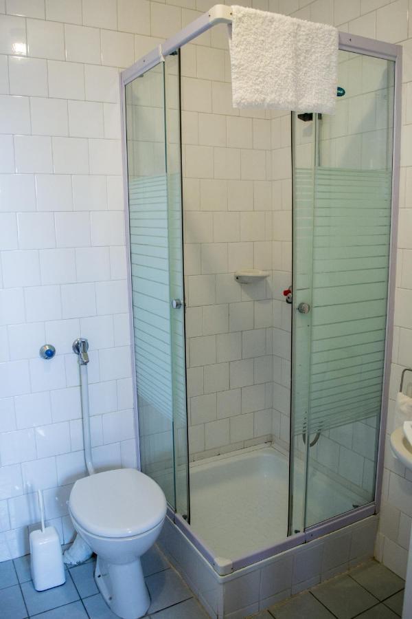 Halaszcsarda-Panzio Hotel Kormend Luaran gambar